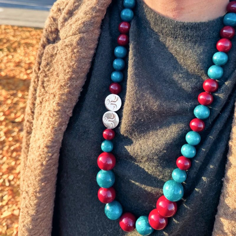 CALI | Collar de Resina y Metal